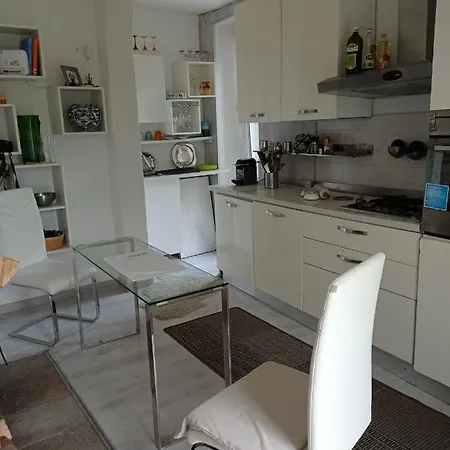 Vicino A Me דירה Castiglione dʼIntelvi